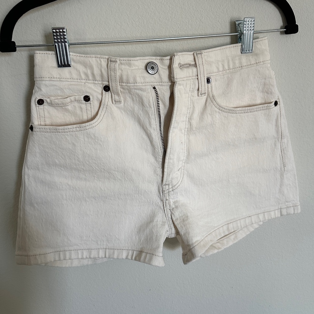White Abercrombie shorts